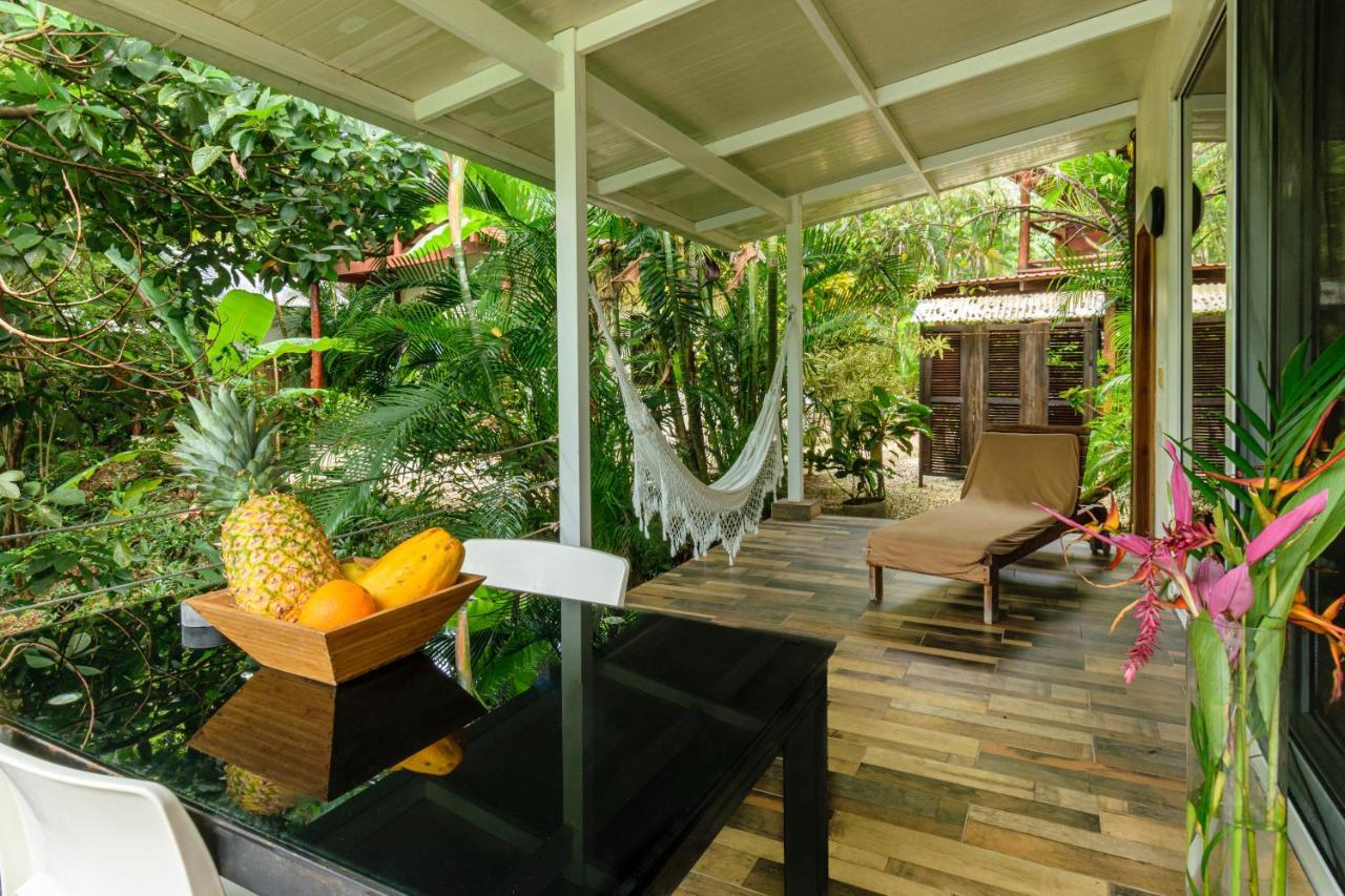 Funky Monkey Lodge Playa Santa Teresa  エクステリア 写真